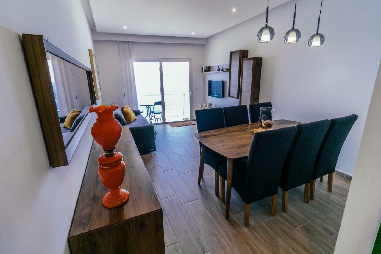 Apartament Seafront No 10 *